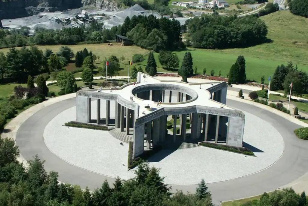 Les Maulau'X Villa Sberchamps Exterior photo